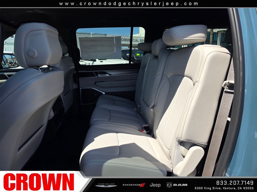 New 2026 Steel Blue Exterior Paint Jeep  image 13