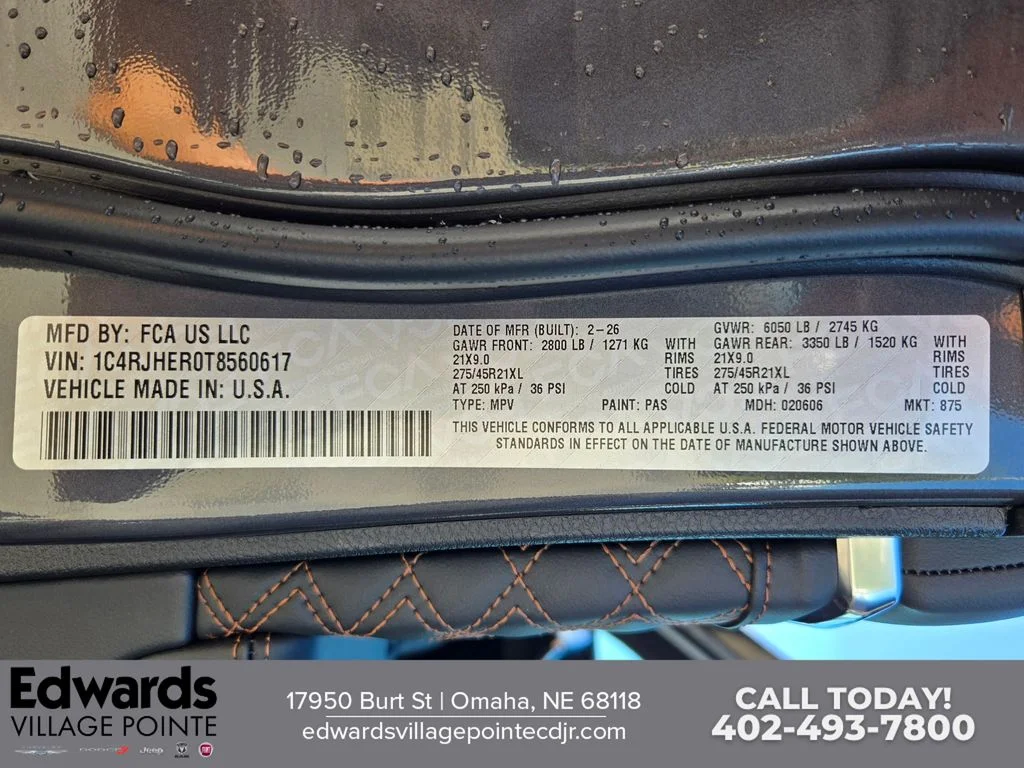 New 2026 Baltic Gray Metallic Clear-Coat Exterior Paint Jeep Summit image 32