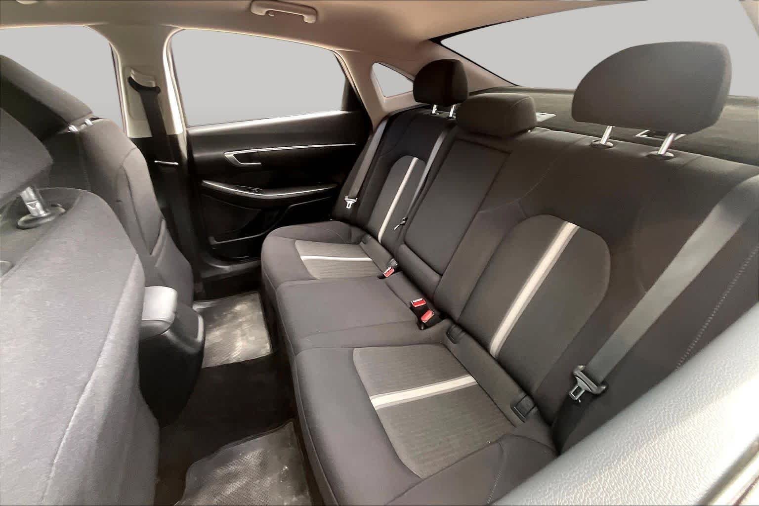 Used 2023 Hampton Gray Hyundai SEL image 20