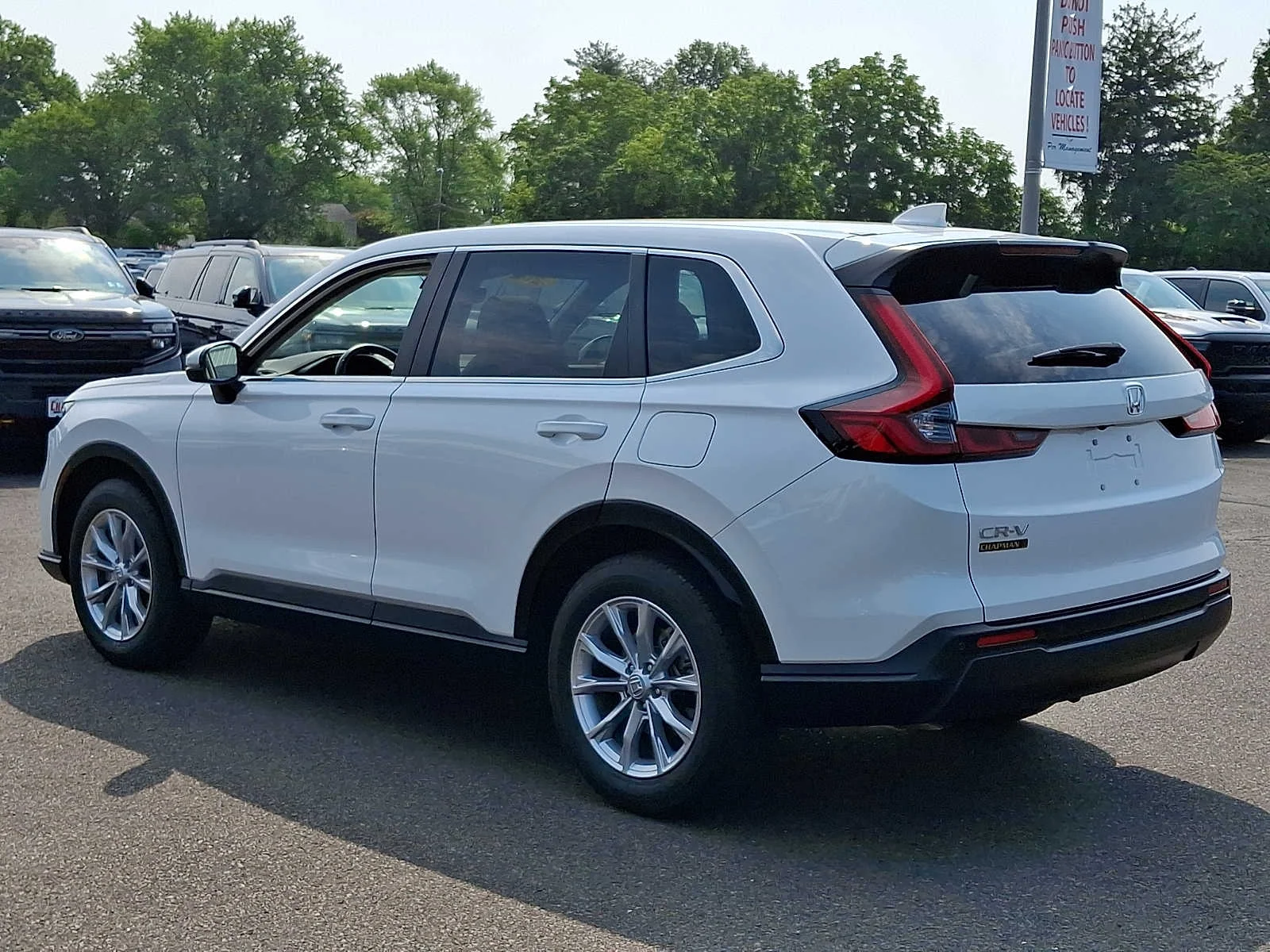 Used 2024 Platinum White Pearl Honda EX-L image 4
