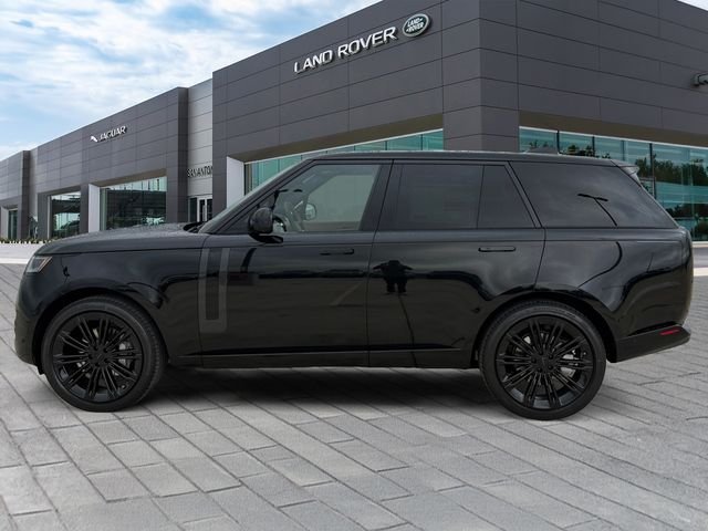 New 2026 Santorini Black Land Rover SE image 2