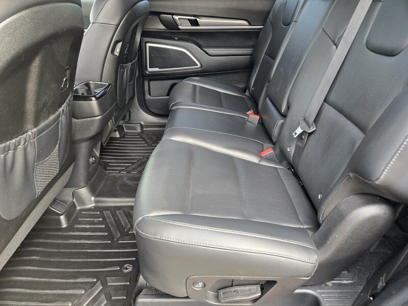 Used 2020 Silver Kia LX image 12