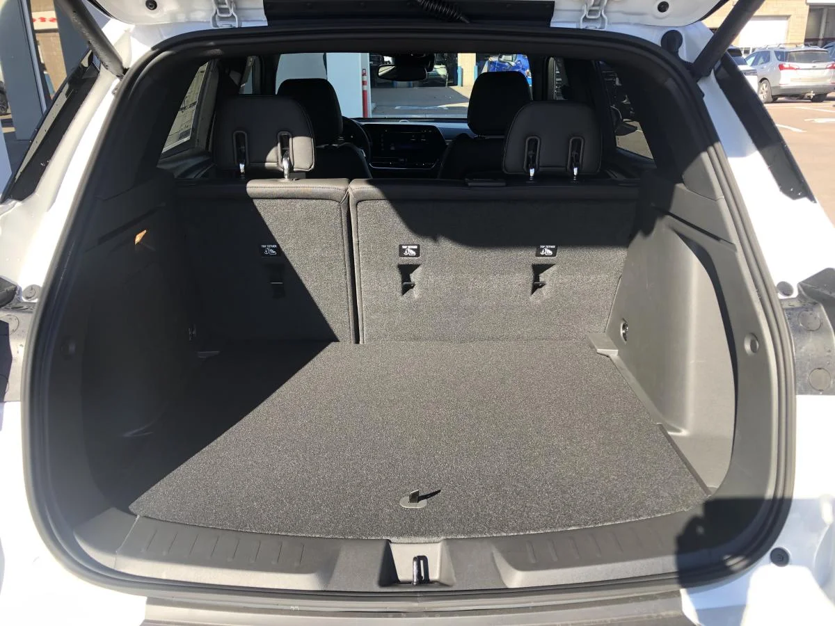 New 2026 White Chevrolet Awd 4dr Activ image 8