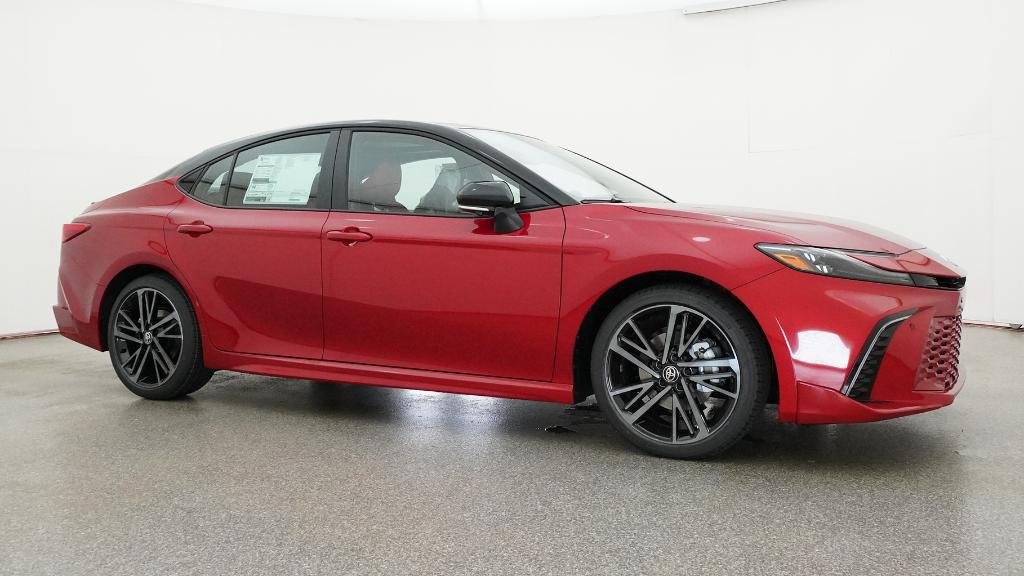 New 2026 Supersonic Red with Midnight Black Metallic roof Toyota XSE image 14