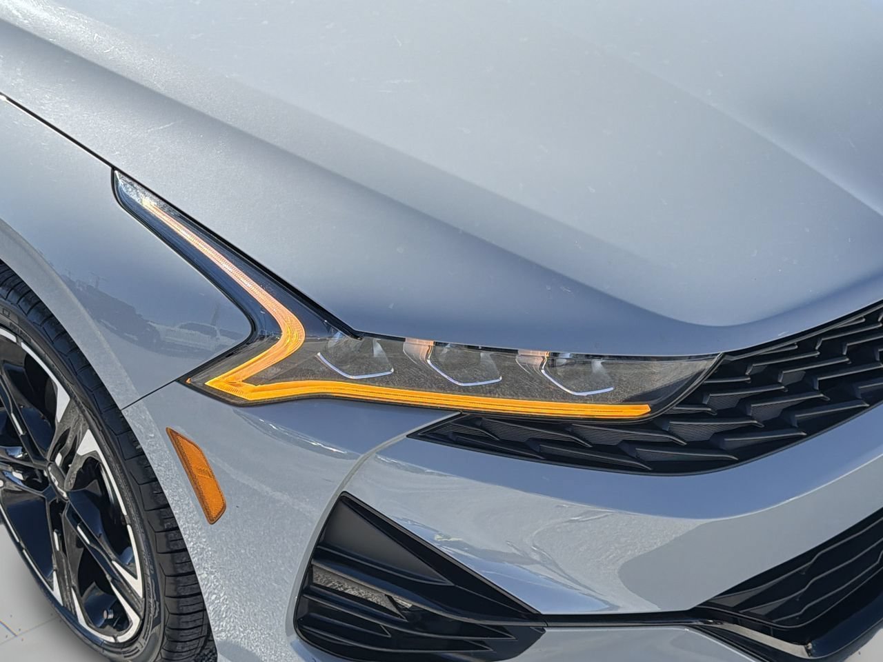Used 2023 Wolf Gray Kia GT-Line image 6