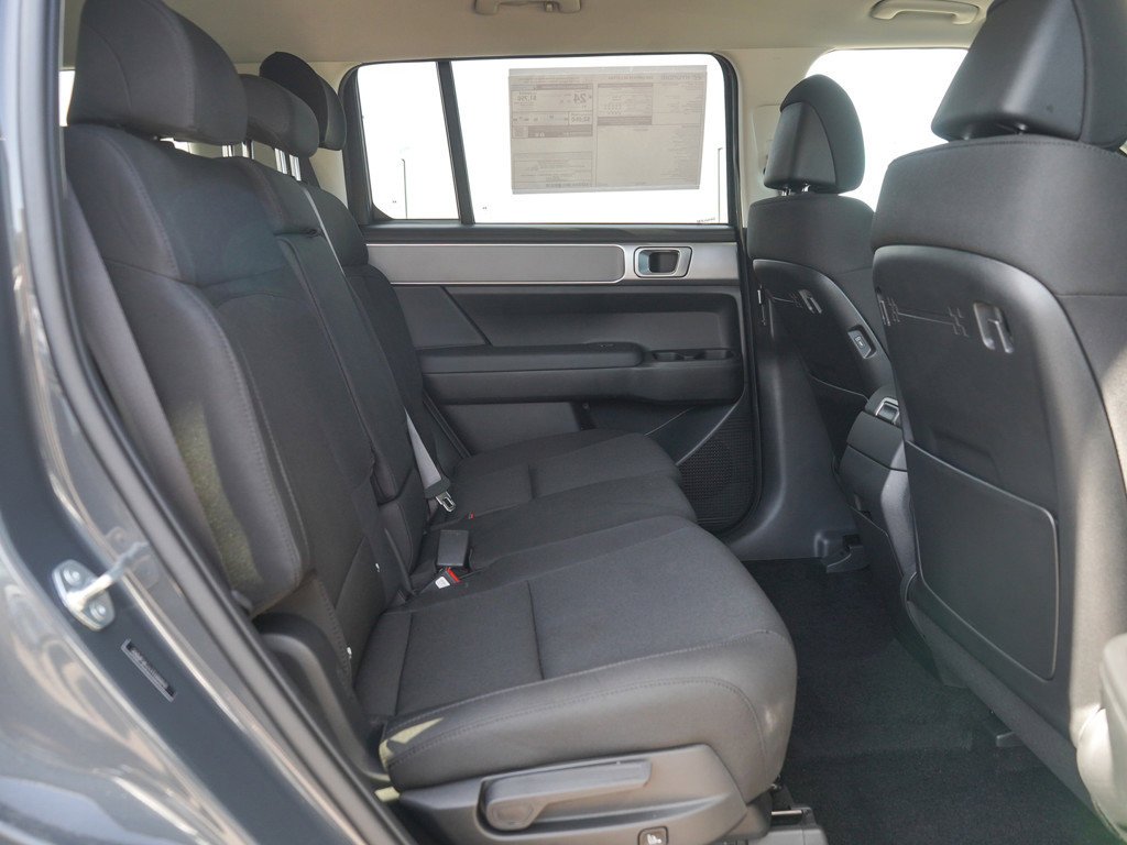 New 2026 Hampton Gray Hyundai SE FWD image 13