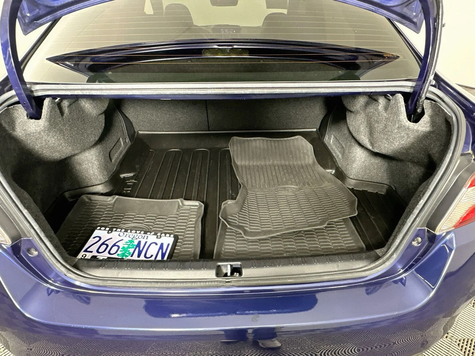 Used 2019 Blue Subaru Limited image 24
