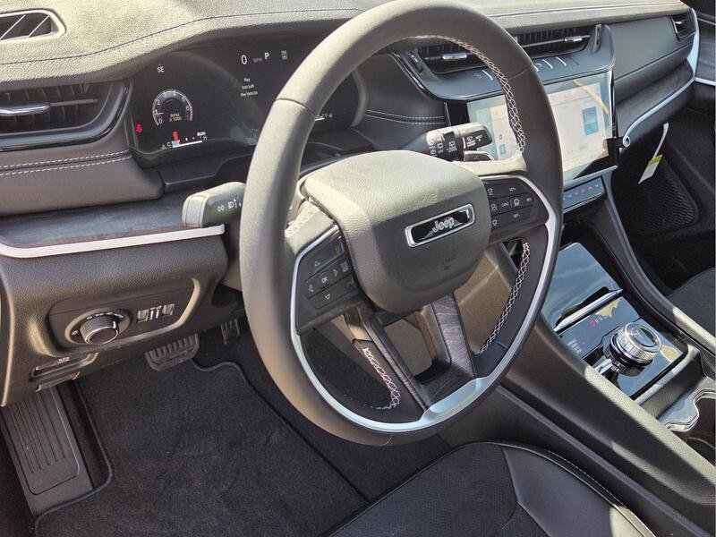 New 2027 High Gloss Black Jeep LAREDO ALTITUDE 4X4 *LTD AVAIL* image 11