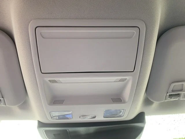 Used 2025 White Ford Big Bend image 33