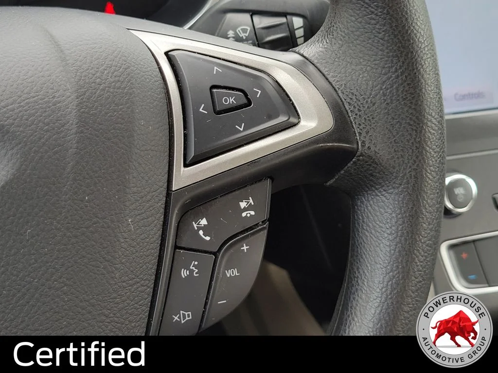 Used 2020 White Ford SE image 29