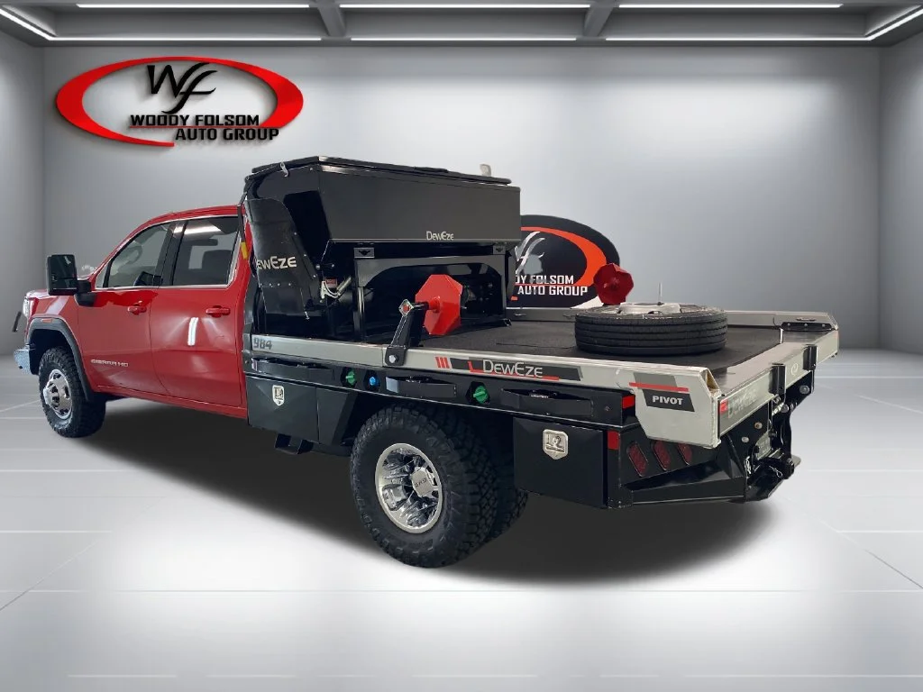 New 2026 Cardinal Red GMC SLE image 6