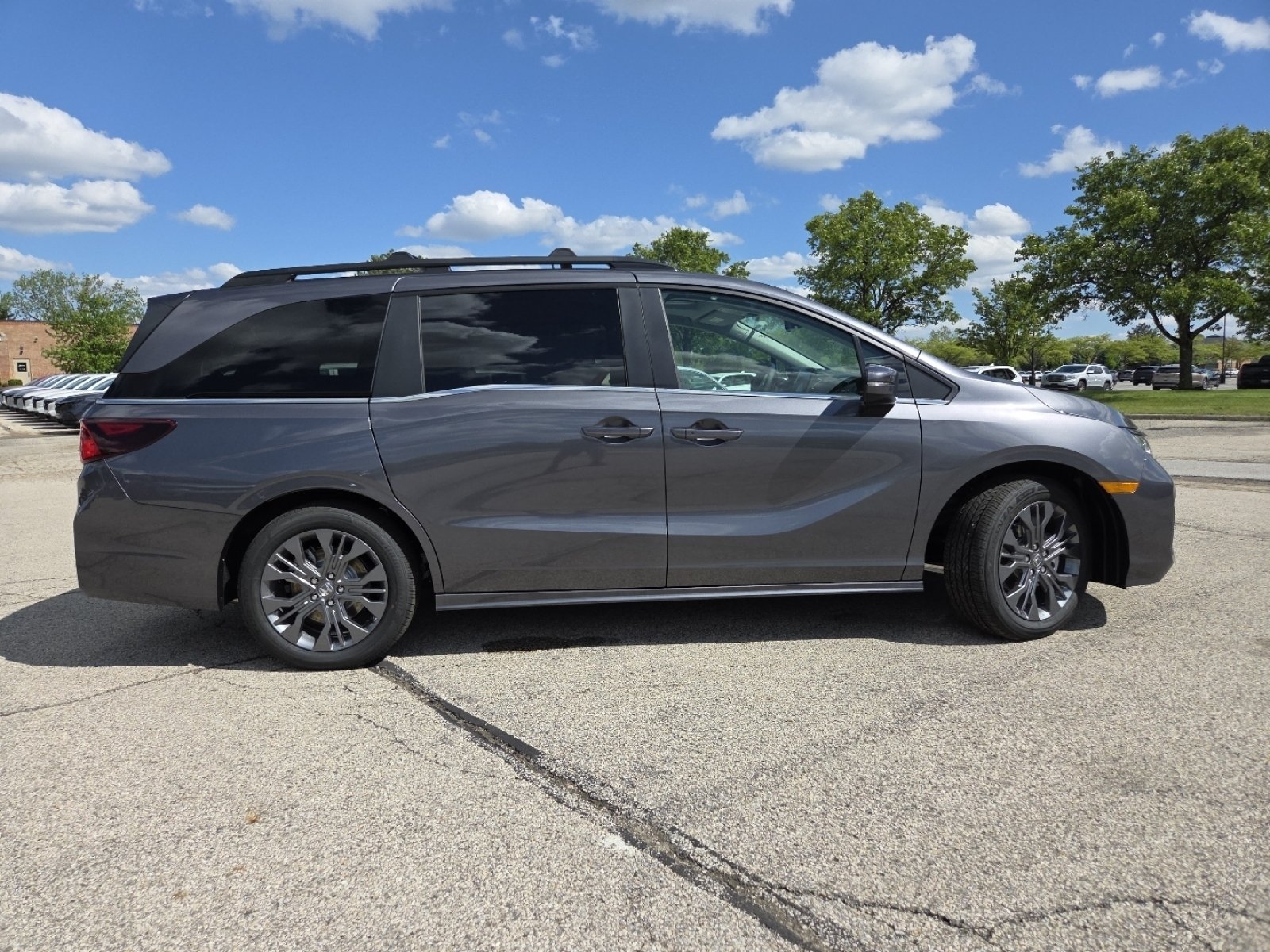 New 2026 Modern Steel Metallic Honda Touring image 22