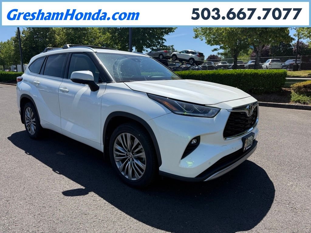 Used 2021 Blizzard Pearl Toyota Platinum image 1