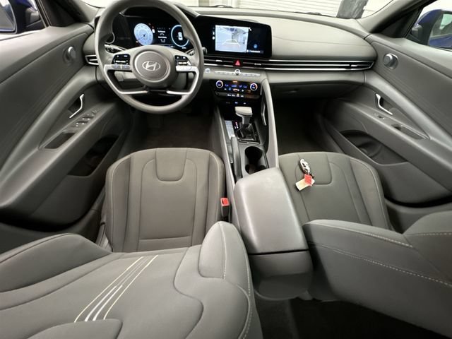 KMHLM4DG7RU840228