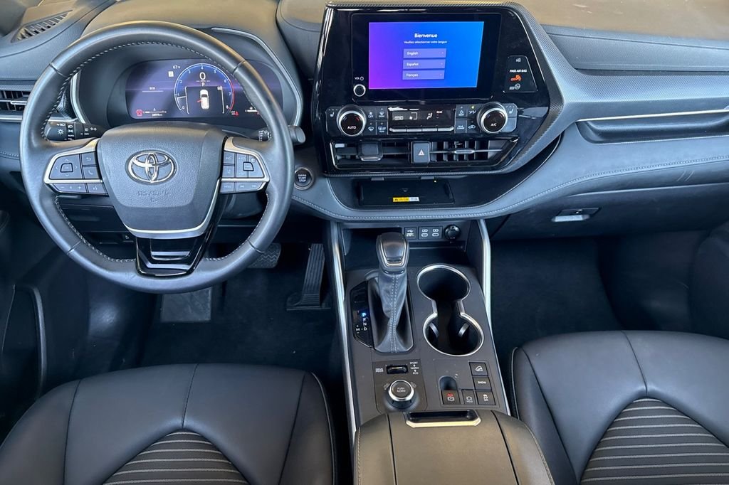 Used 2025 Gray Toyota XSE image 16