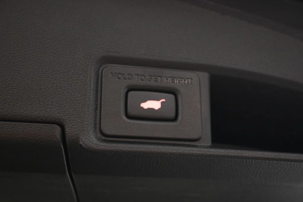 Used 2022 Black Acura Advance Package image 37