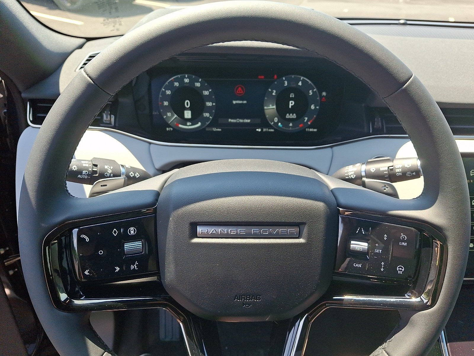 New 2026 Carpathian Grey Land Rover Hoxton Edition image 11