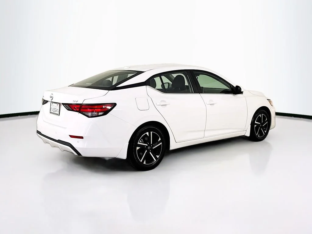 Used 2024 White Nissan SV image 7
