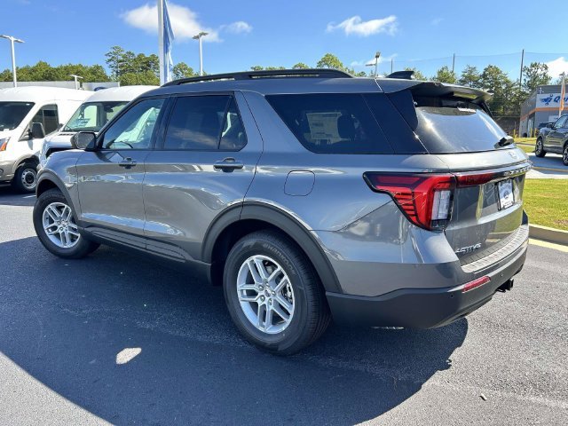 New 2026 Carbonized Gray Metallic Ford Active image 10