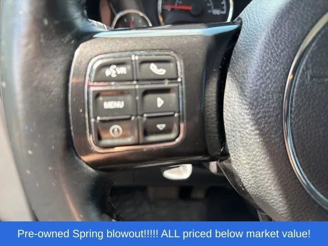 Used 2018 White Jeep Unlimited Rubicon image 38