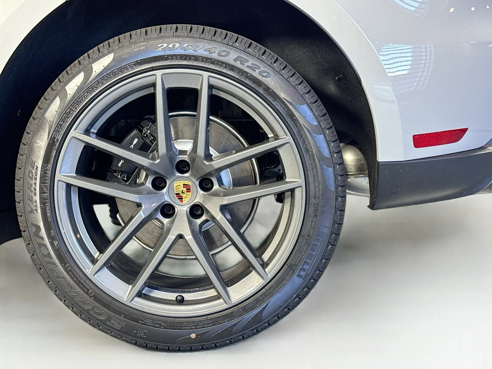 Used 2026 Chalk Porsche T image 24