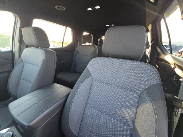 Used 2022 Silver Chevrolet LT image 25