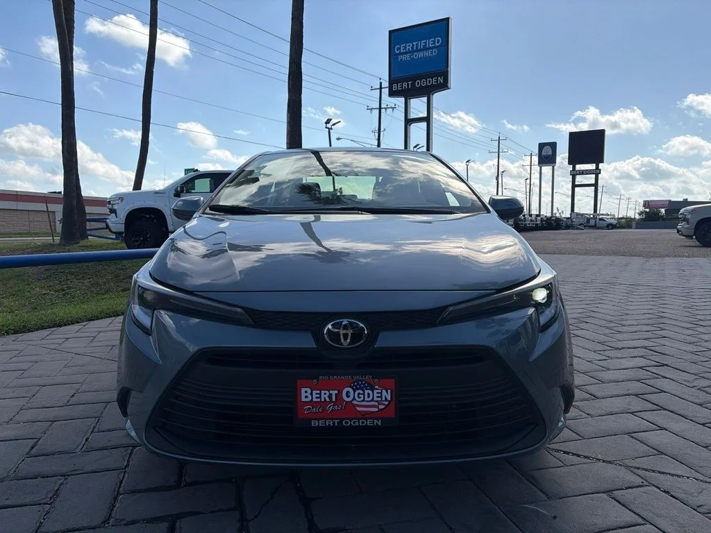 Used 2026  Toyota LE image 2