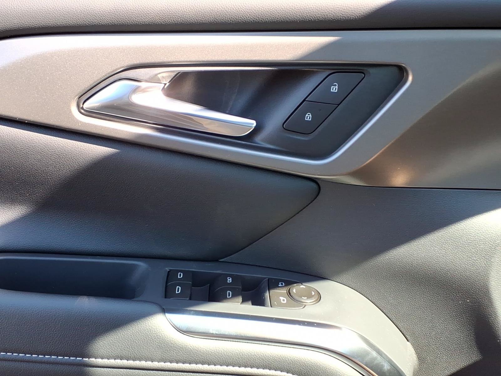 New 2027 Sterling Gray Metallic Chevrolet LT image 12