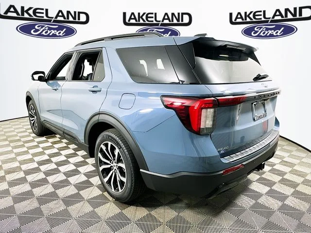New 2026 Ford Explorer ST-Line
