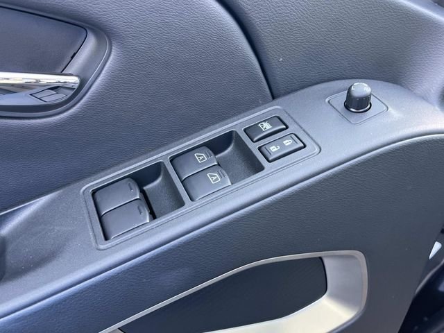 New 2026 Gun Metallic Nissan Crew Cab SV image 23