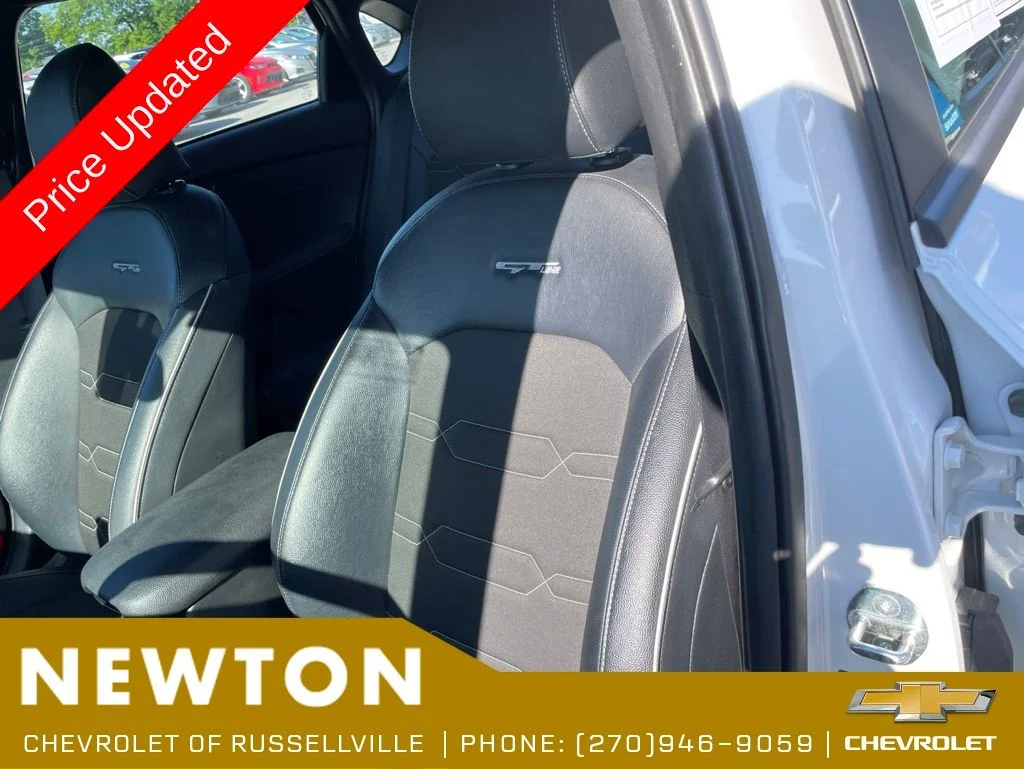 Used 2023 White Kia GT-Line image 5