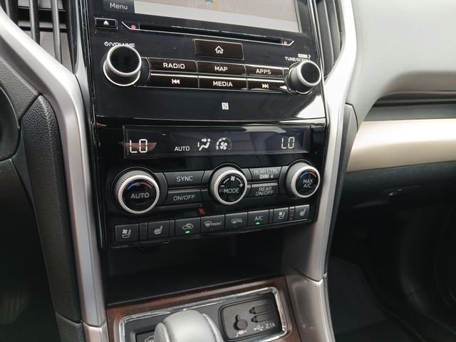 Used 2022 Red Subaru Touring image 26