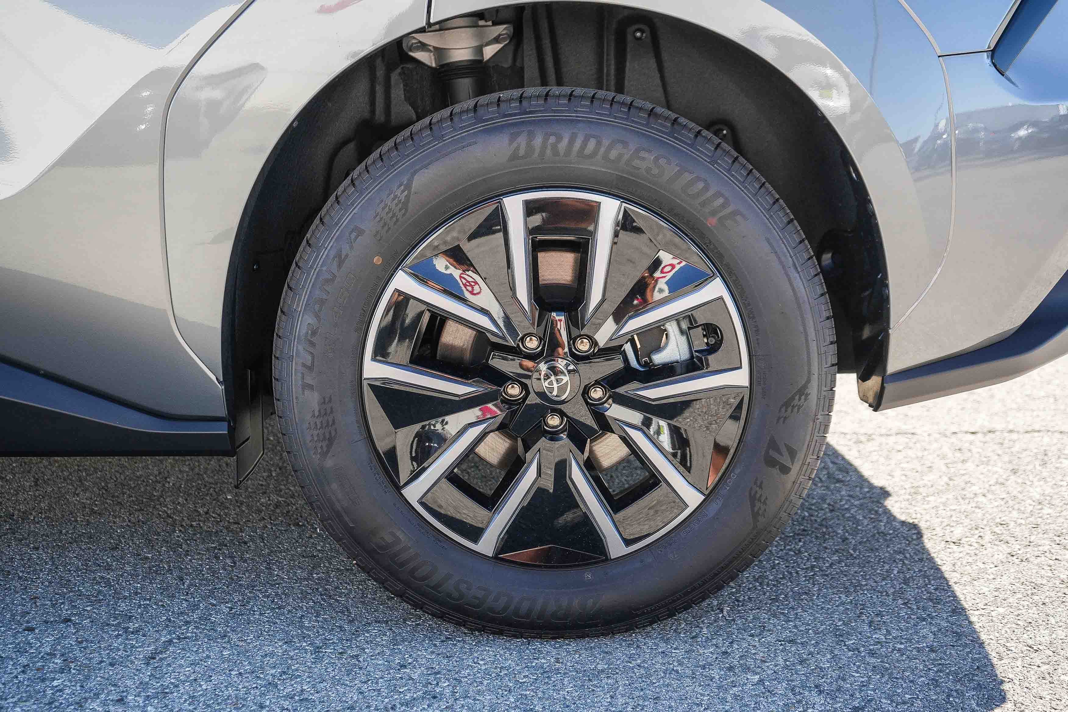 New 2026 Heavy Metal <sup>1</sup> Toyota  XLE image 10