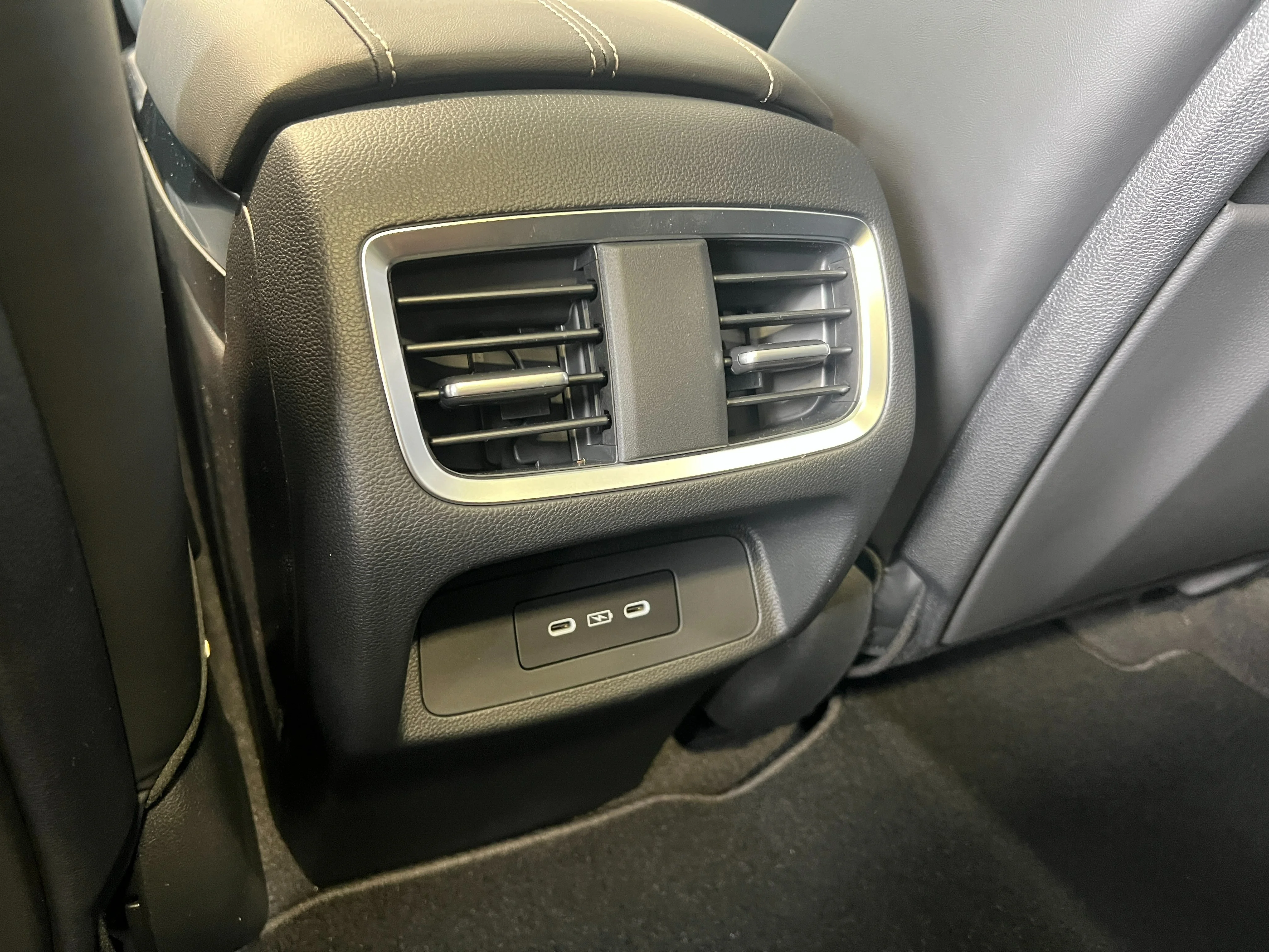 New 2026 Majestic Black Pearl Acura w/Technology Package image 29
