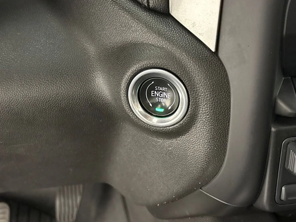 Used 2021 White Chevrolet LT Trail Boss image 40