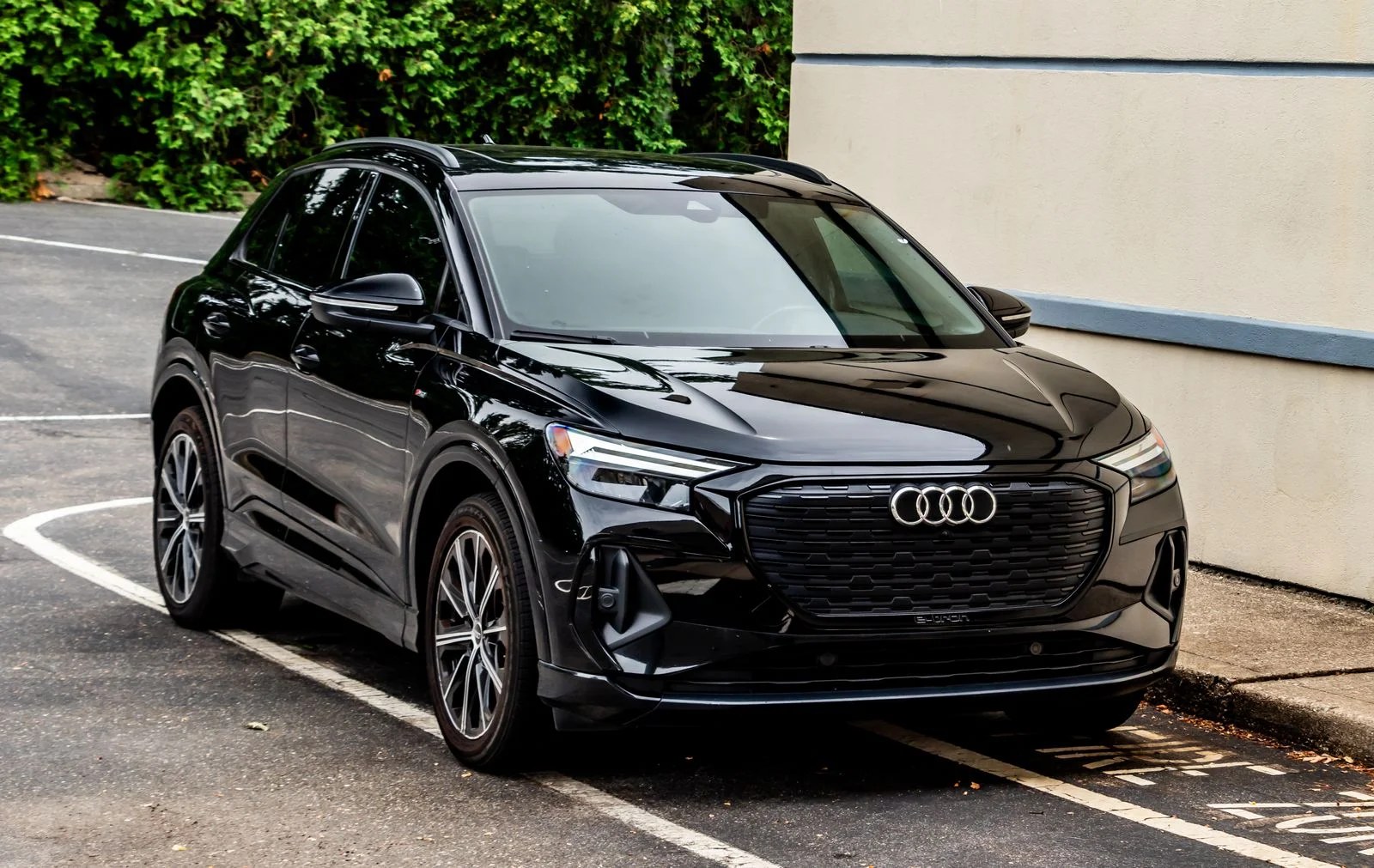 Used 2022  Audi Premium Plus image 10