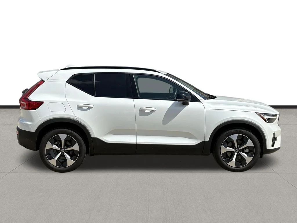 Certified Used 2026 Crystal White Volvo Plus image 4