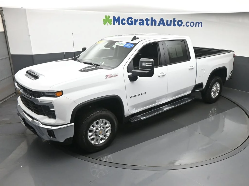 Certified Used 2026 White Chevrolet LT image 23