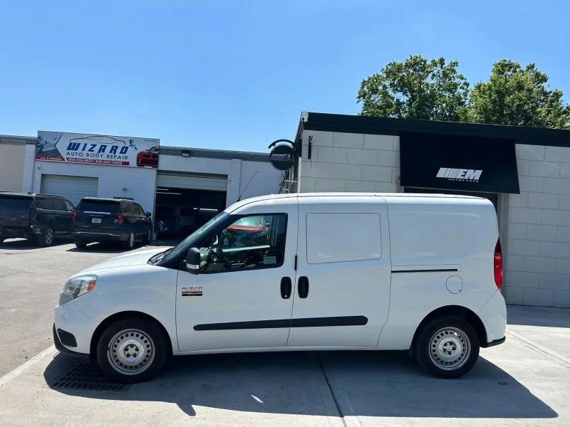 Used 2022 White Ram Tradesman Cargo Van 4D image 5