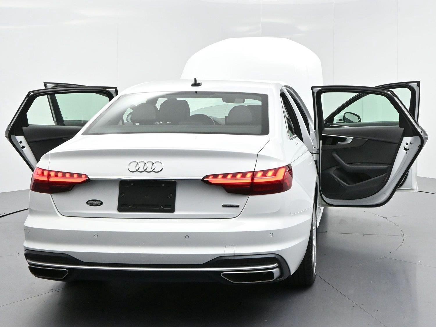 Used 2021 Glacier White Metallic Audi S line Premium image 40