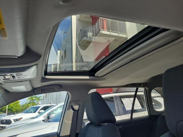 Certified Used 2024 ICE CAP Toyota  image 23