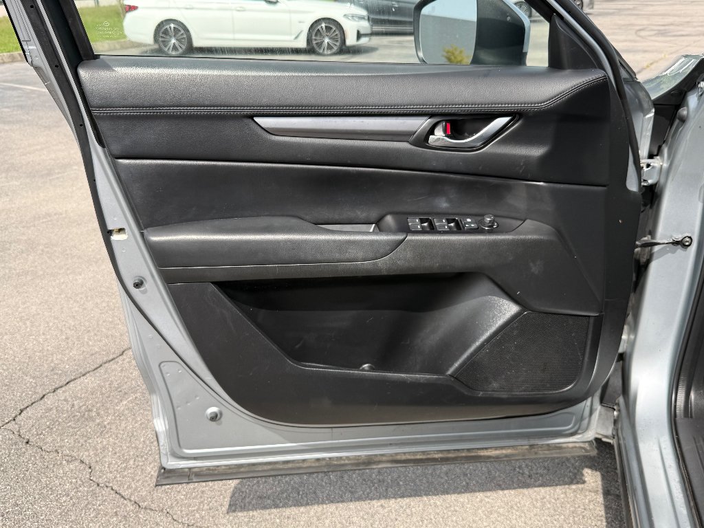 Used 2020 Sonic Silver Metallic Mazda Touring image 15