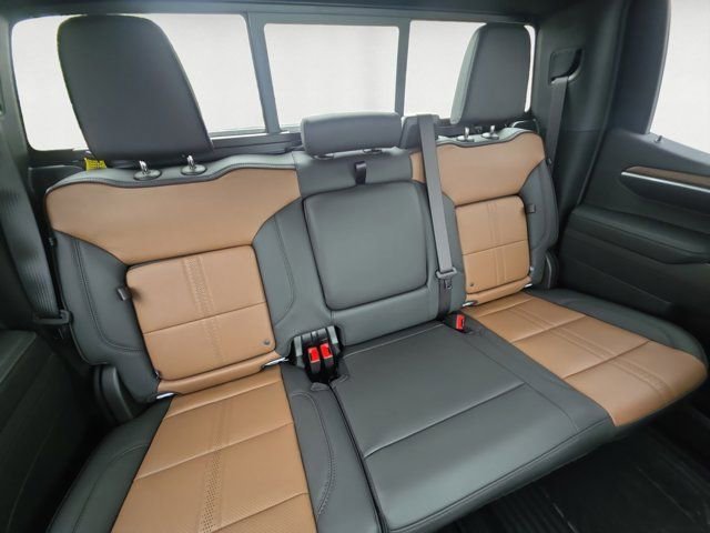 2026 Chevrolet Silverado 1500 High Country - Photo 19