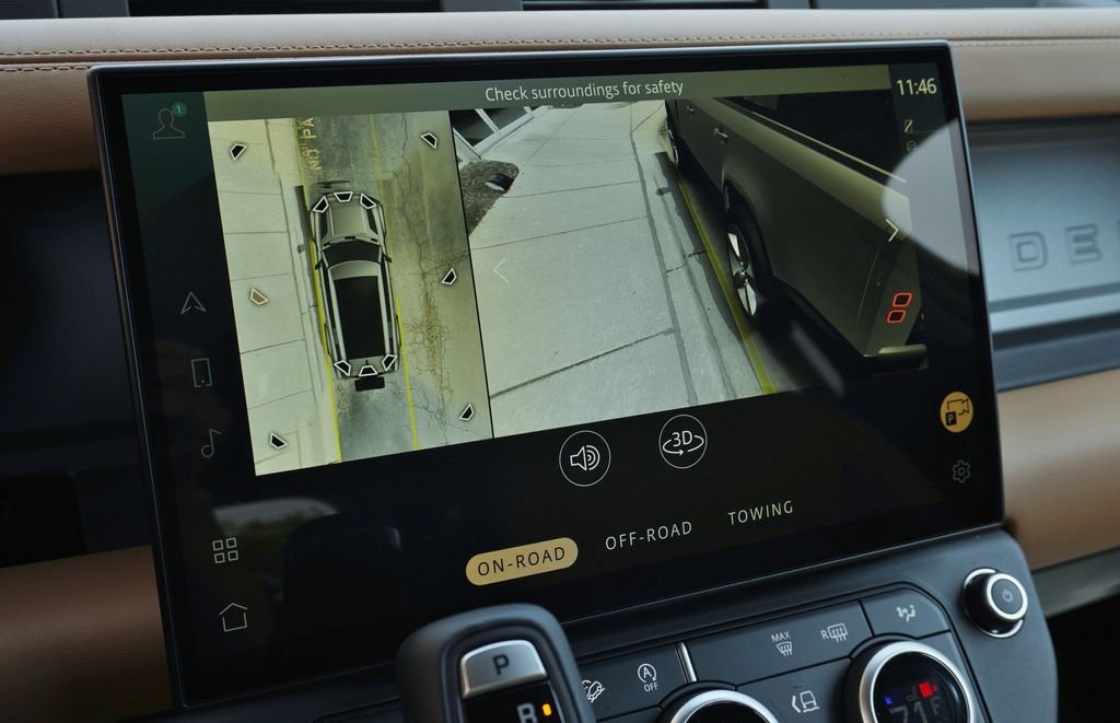 New 2026 Santorini Black Land Rover X image 29