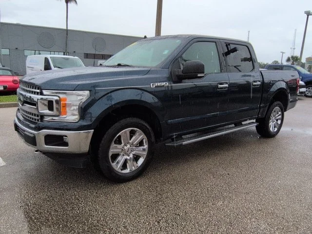 Used 2019 Blue Ford XLT image 8