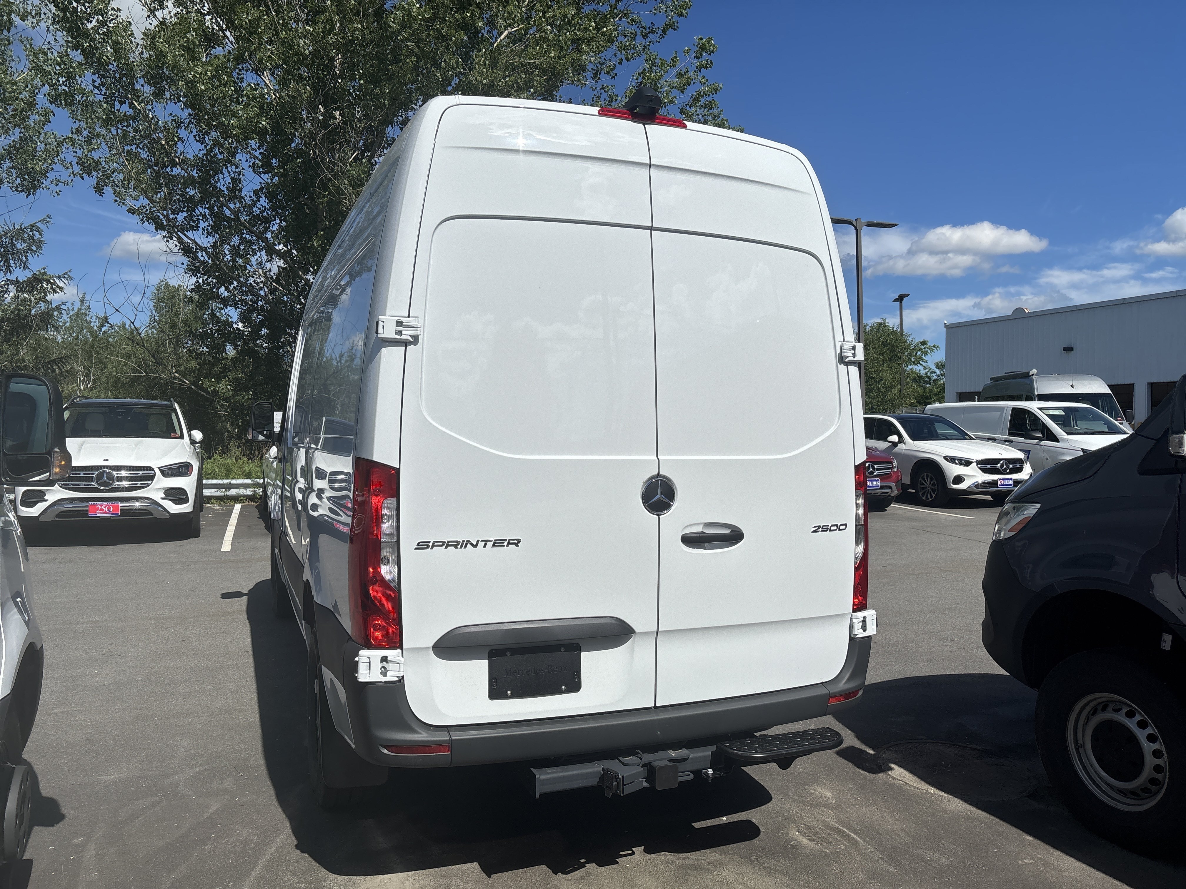 New 2026 Arctic White Mercedes-Benz  image 2