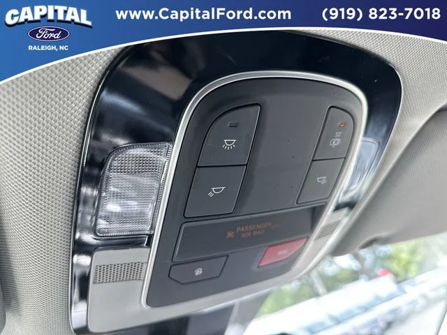 Used 2023 Gray Hyundai SEL image 32