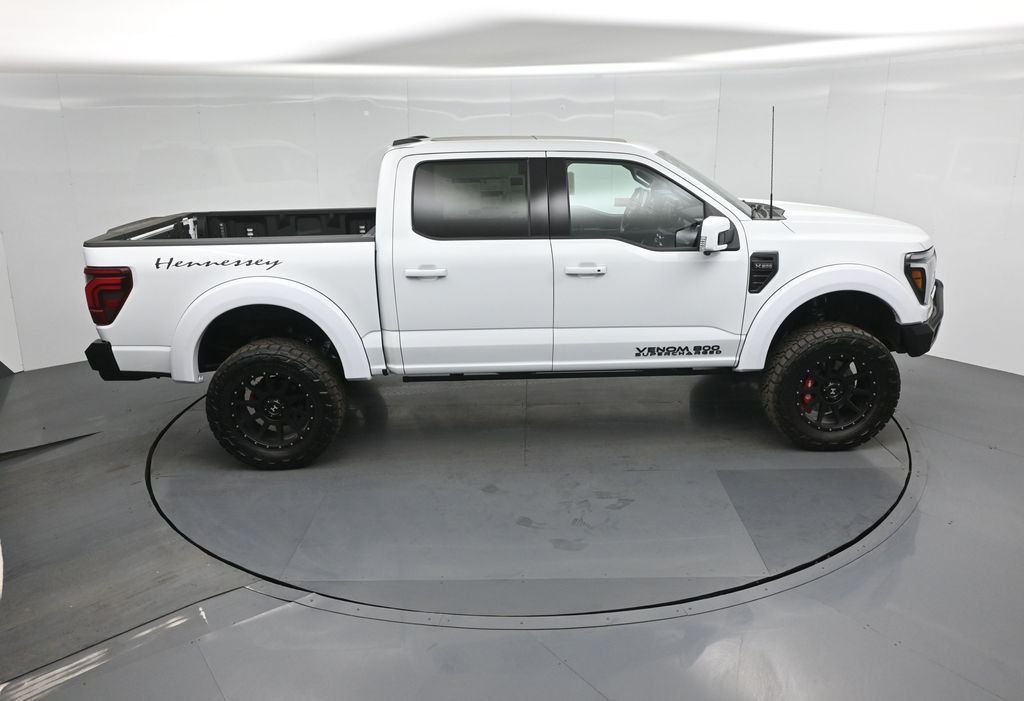 New 2025 Oxford White Ford Lariat image 41