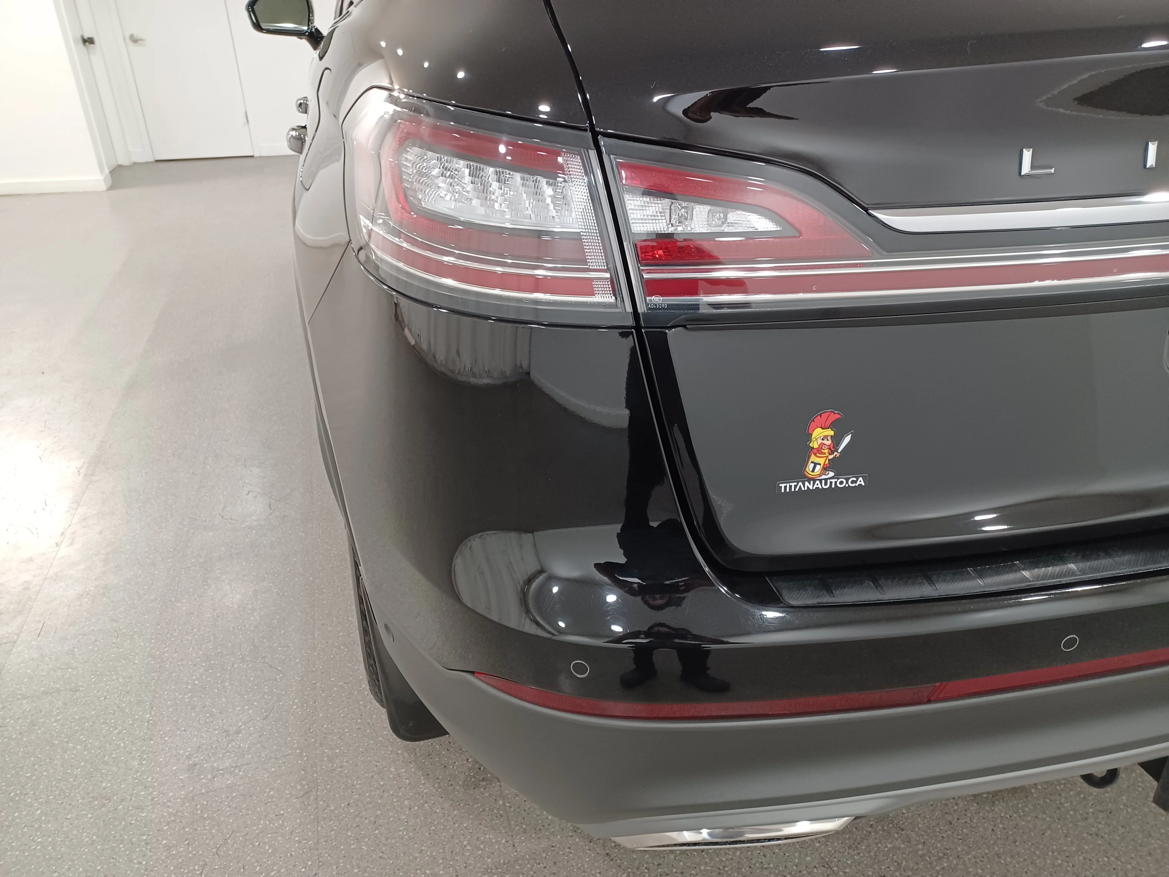 Certified Used 2023 Infinite Black Metallic Lincoln Reserve AWD*Adaptive Cruise | Remote Start | Nav | 360 Cam | Cooled Leather | Pano Roof | Htd Wheel image 22
