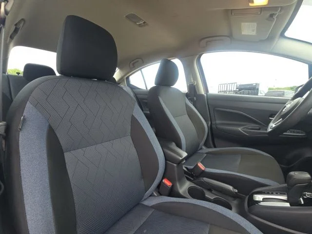 2024 Nissan Versa Sedan SV - Photo 17